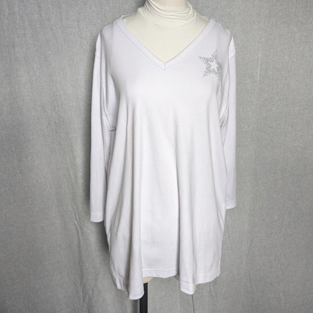 Isaac's Designs White Vneck Top